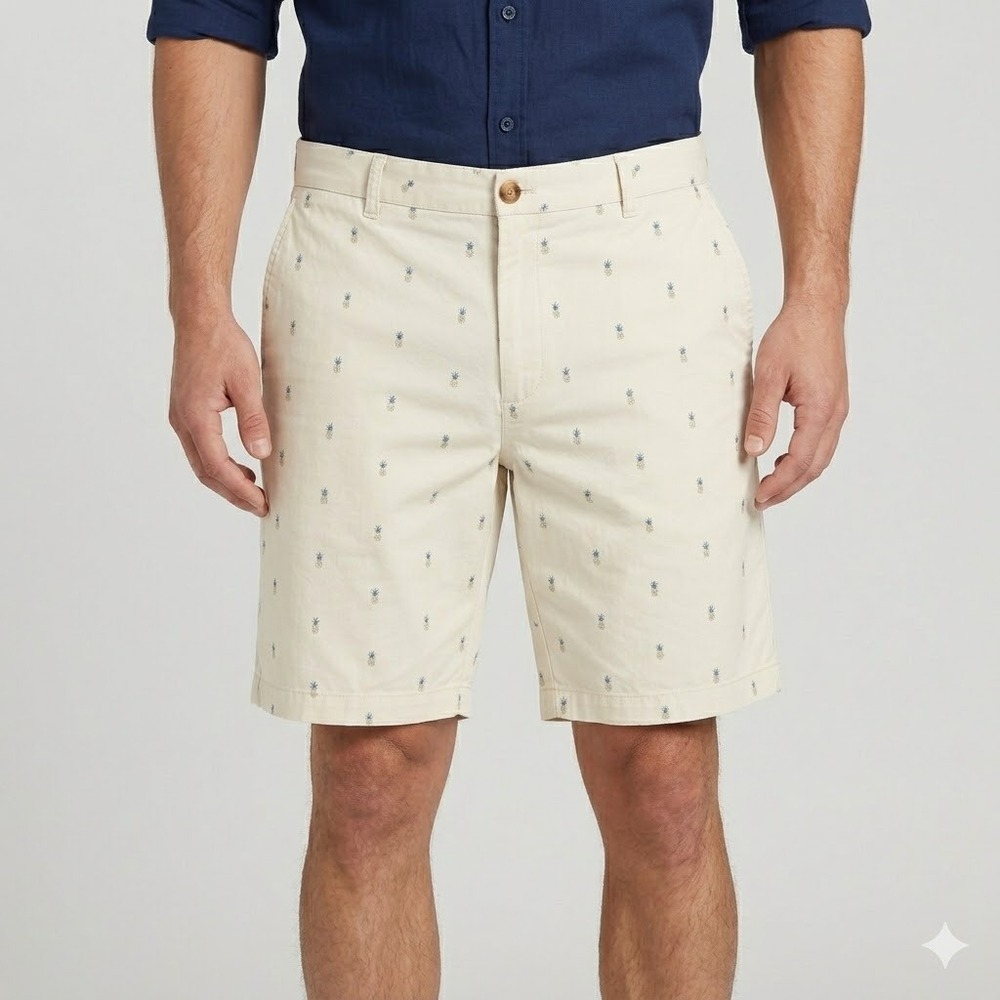 IZOD Saltwater Stretch Flat Front Pineapple Embroidered Shorts 42 Cream‎